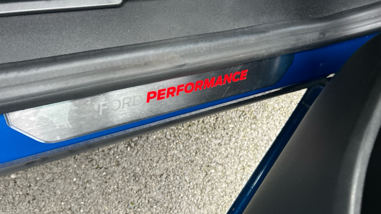 Ford Puma ST 1.0 EcoBoost Hybrid mHEV ST 5dr DCT Petrol Hatchback